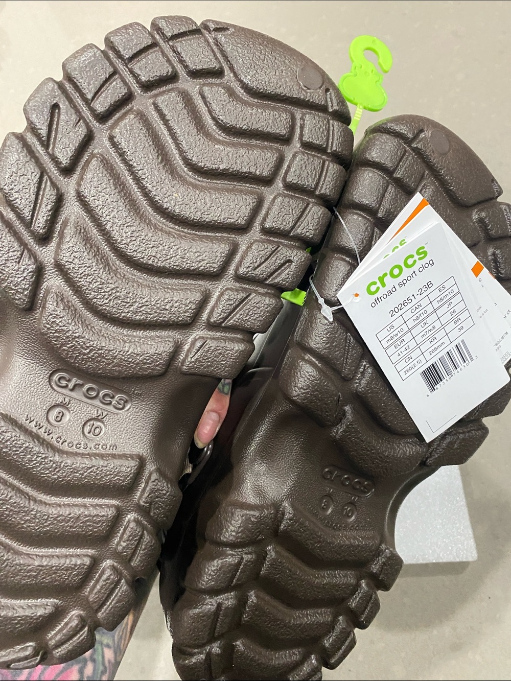 NWT crocs off-road sports clog mens 8 womens 10 brown - Picture 4 of 9